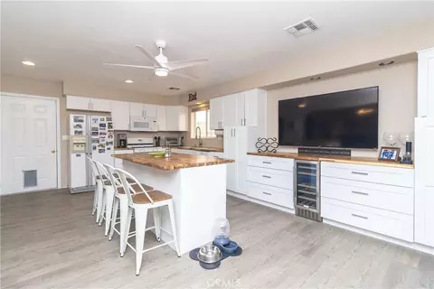 Kitchen - 2202 Casa Del Sol, Needles, CA 92363 photo 3 of 5