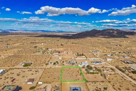 3854 Anita Ave, Yucca Valley, CA 92284