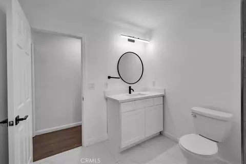 Bath - 6591 Ocotillo Ave, Twentynine Palms, CA 92277 photo 3 of 4
