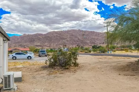 Exterior - 6591 Ocotillo Ave, Twentynine Palms, CA 92277 photo 7 of 7