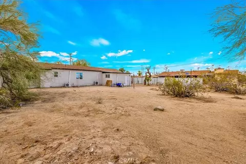 Exterior - 6591 Ocotillo Ave, Twentynine Palms, CA 92277 photo 5 of 7
