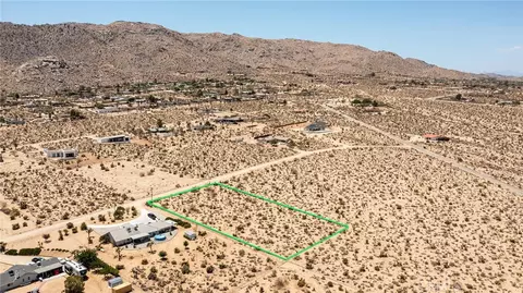 61246 Melton Trl, Joshua Tree, CA 92252