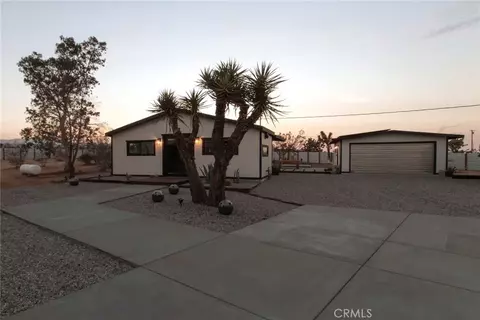 Exterior - 1564 Luna Mesa Rd, Yucca Valley, CA 92284 photo 10 of 21
