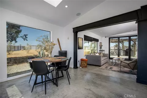 Dining - 1564 Luna Mesa Rd, Yucca Valley, CA 92284 photo 1 of 3
