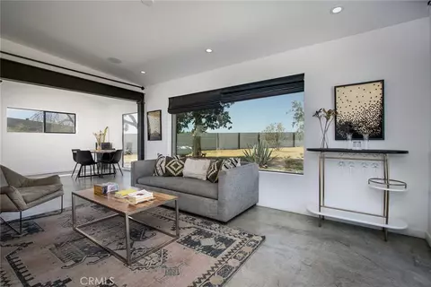 Living - 1564 Luna Mesa Rd, Yucca Valley, CA 92284 photo 2 of 3