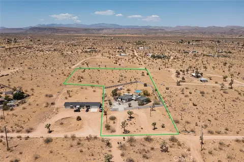 View/Area - 1564 Luna Mesa Rd, Yucca Valley, CA 92284 photo 1 of 3