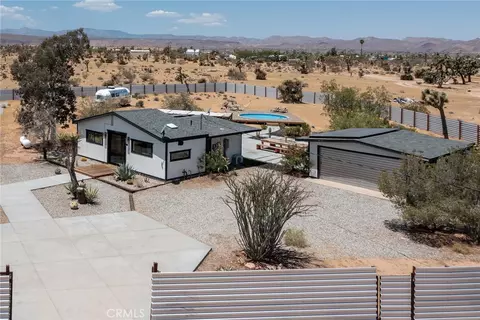 Exterior - 1564 Luna Mesa Rd, Yucca Valley, CA 92284 photo 2 of 19
