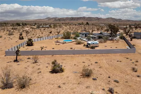 View/Area - 1564 Luna Mesa Rd, Yucca Valley, CA 92284 photo 3 of 3