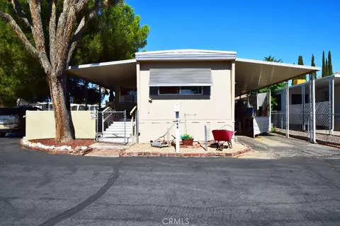56254 29 Palms Hwy #84, Yucca Valley, CA 92284