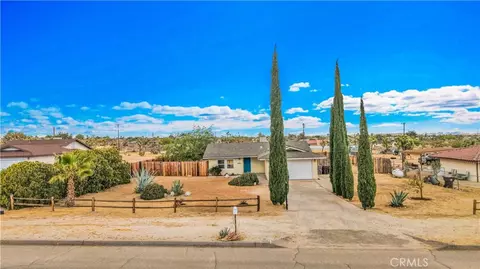 58750 Buena Vista Dr, Yucca Valley, CA 92284