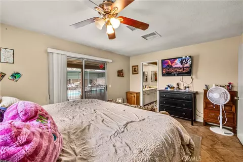 Bedroom - 61504 Capilla Dr, Joshua Tree, CA 92252 photo 2 of 3