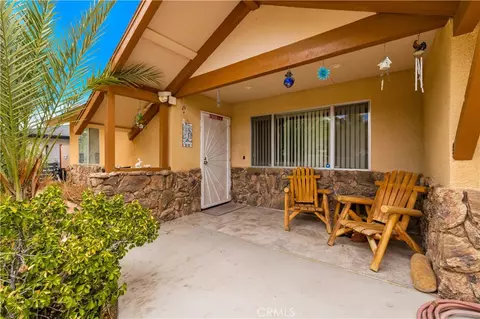 Exterior - 61504 Capilla Dr, Joshua Tree, CA 92252 photo 4 of 14