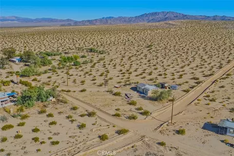 View/Area - 80422 Baseline, Twentynine Palms, CA 92277 photo 2 of 4