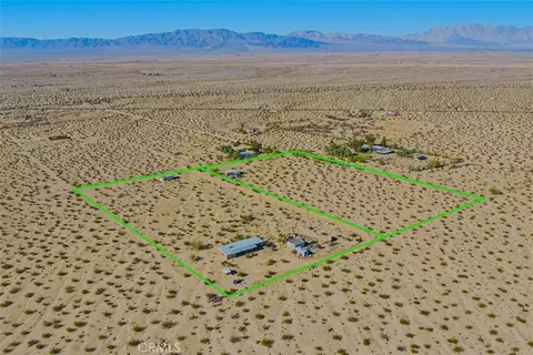 View/Area - 80422 Baseline, Twentynine Palms, CA 92277 photo 3 of 4