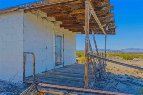 Exterior - 80422 Baseline, Twentynine Palms, CA 92277 photo 3 of 4