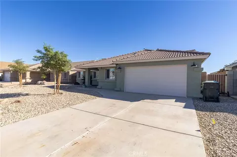 Exterior - 2249 Casa Linda, Needles, CA 92363 photo 3 of 12