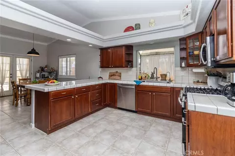 Kitchen - 2249 Casa Linda, Needles, CA 92363 photo 1 of 5