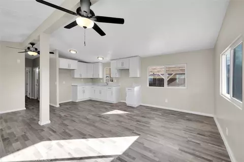 Living - 55757 Linn, Landers, CA 92285 photo 5 of 10
