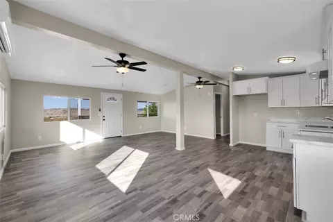Living - 55757 Linn, Landers, CA 92285 photo 6 of 10