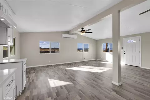 Living - 55757 Linn, Landers, CA 92285 photo 7 of 10