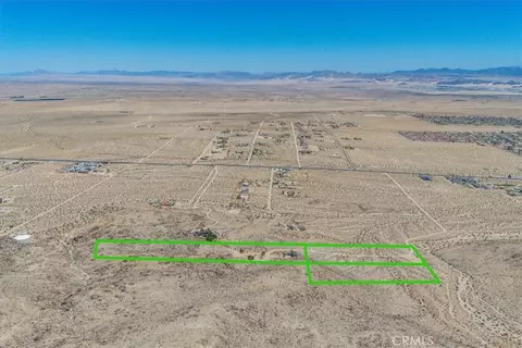 View/Area - 71159 Sullivan, Twentynine Palms, CA 92277 photo 1 of 1