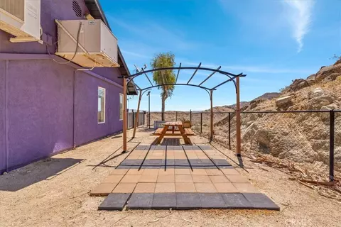 Exterior - 71159 Sullivan, Twentynine Palms, CA 92277 photo 14 of 17