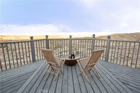 Exterior - 71159 Sullivan, Twentynine Palms, CA 92277 photo 5 of 14