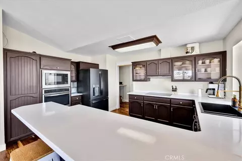 Kitchen - 71159 Sullivan, Twentynine Palms, CA 92277 photo 3 of 7