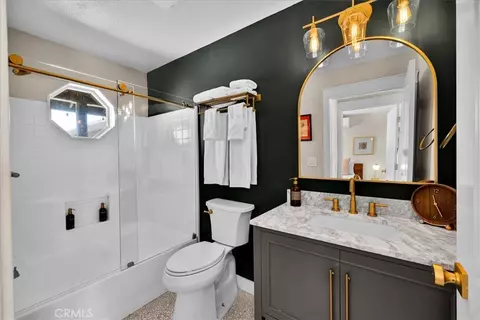 Bath - 71159 Sullivan, Twentynine Palms, CA 92277 photo 4 of 5