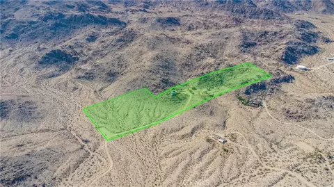 View/Area - 71159 Sullivan, Twentynine Palms, CA 92277 photo 2 of 2