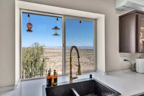 Kitchen - 71159 Sullivan, Twentynine Palms, CA 92277 photo 2 of 7