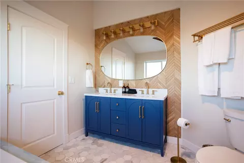 Bath - 71159 Sullivan, Twentynine Palms, CA 92277 photo 4 of 8