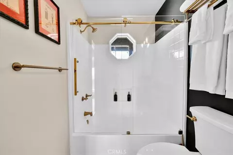 Bath - 71159 Sullivan, Twentynine Palms, CA 92277 photo 5 of 5