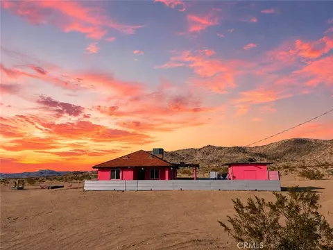 2884 Fortuna, Landers, CA 92285