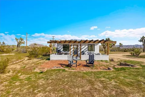 Exterior - 5437 Paradise View Rd, Yucca Valley, CA 92284 photo 21 of 29