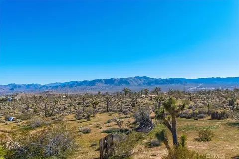 Exterior - 5437 Paradise View Rd, Yucca Valley, CA 92284 photo 17 of 29