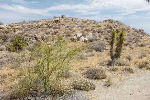 8811 Sage, Yucca Valley, CA 92284 photo 13