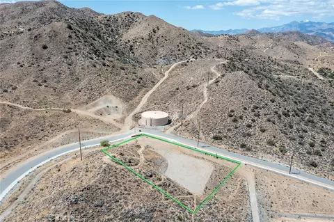 8811 Sage, Yucca Valley, CA 92284 photo 5