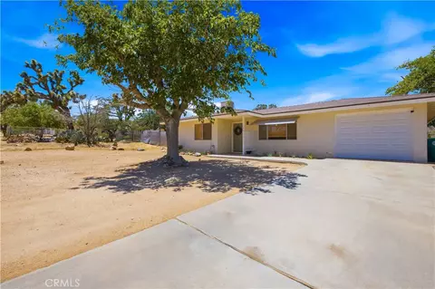 Exterior - 7744 Inca Trl, Yucca Valley, CA 92284 photo 2 of 8