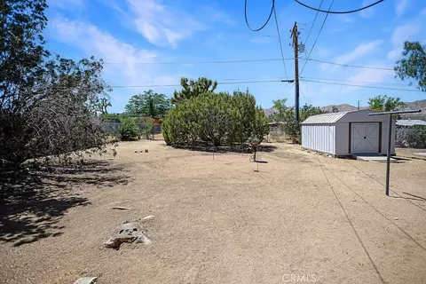 Exterior - 7744 Inca Trl, Yucca Valley, CA 92284 photo 5 of 8