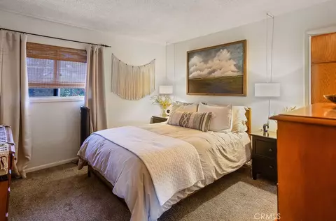 Bedroom - 7744 Inca Trl, Yucca Valley, CA 92284 photo 6 of 9