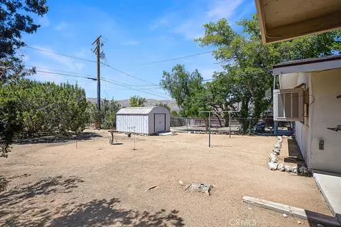 Exterior - 7744 Inca Trl, Yucca Valley, CA 92284 photo 4 of 8