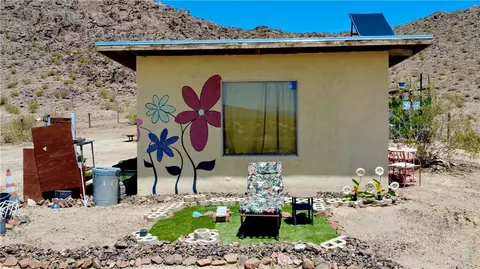 63398 Lakeview, Joshua Tree, CA 92252 photo 10