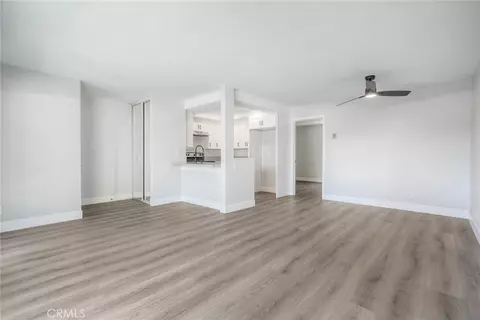 Living - 149 W Glaucus #D, Encinitas, CA 92024 photo 5 of 7
