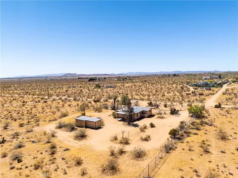 View/Area - 56674 Cone Blvd, Landers, CA 92285 photo 3 of 7