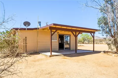 Exterior - 56674 Cone Blvd, Landers, CA 92285 photo 5 of 11