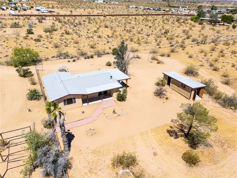 View/Area - 56674 Cone Blvd, Landers, CA 92285 photo 5 of 7