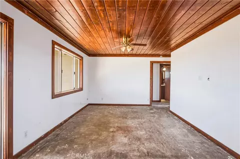 Living - 56674 Cone Blvd, Landers, CA 92285 photo 9 of 9