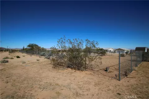 737 Gerber, Landers, CA 92285 photo 41