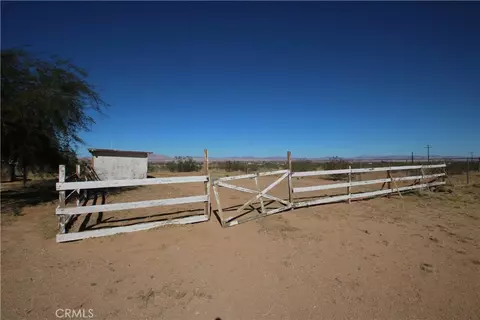 737 Gerber, Landers, CA 92285 photo 40